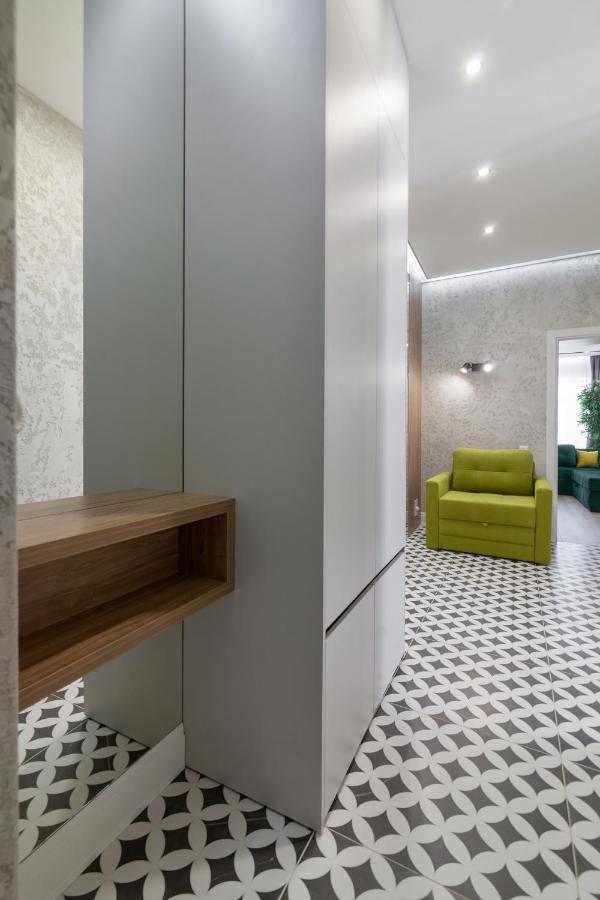 Royal Vip Apartment On Pidmurna 24 Λβιβ Εξωτερικό φωτογραφία