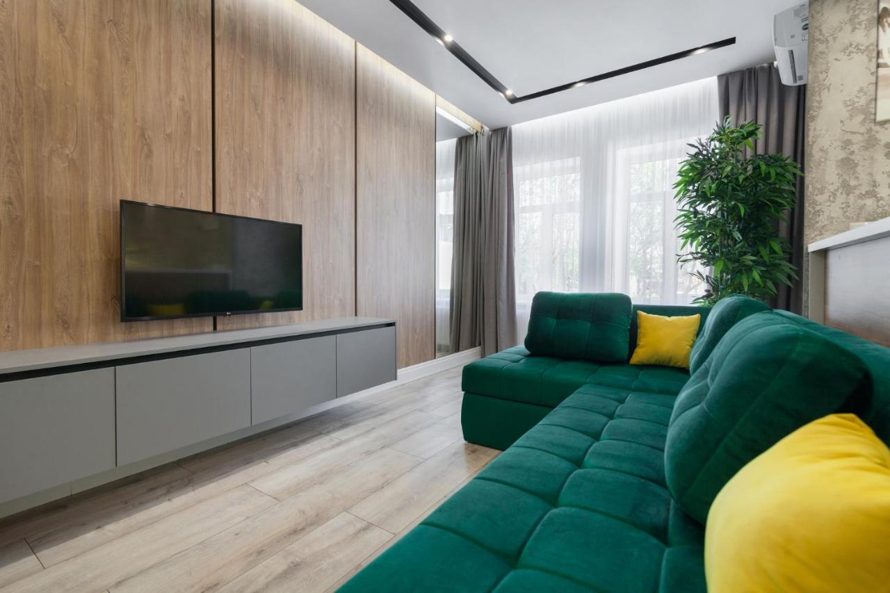 Royal Vip Apartment On Pidmurna 24 Λβιβ Εξωτερικό φωτογραφία